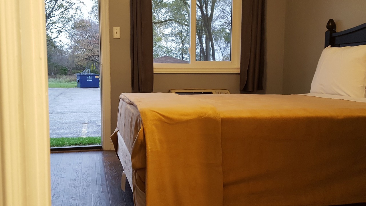 Photo of Bedroom in Sarnia