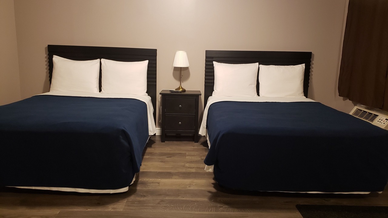 Photo of Bedroom in Sarnia