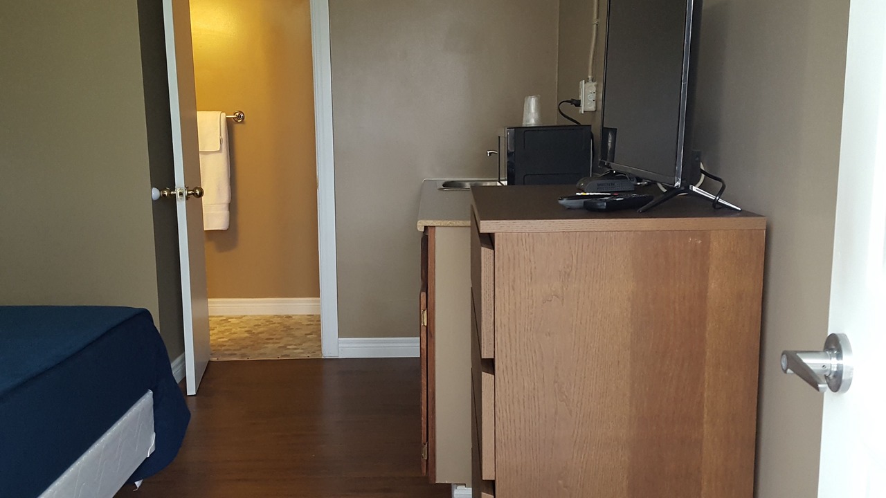 Photo of Bedroom in Sarnia