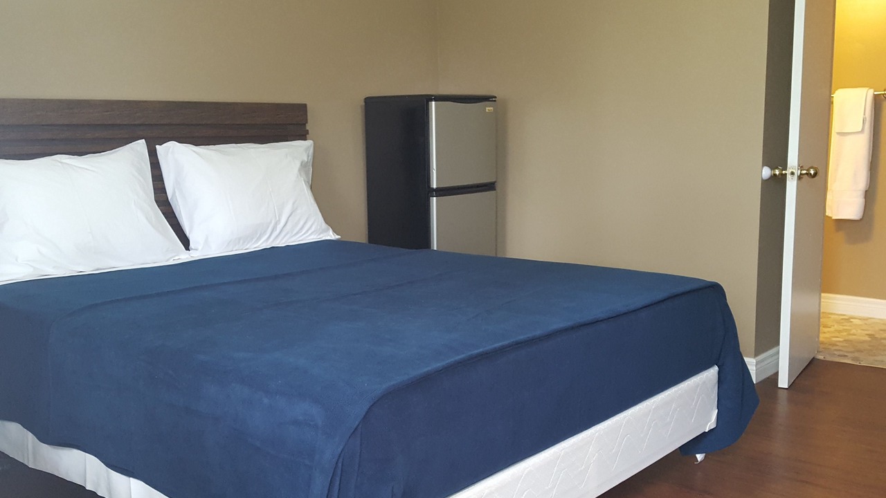 Photo of Bedroom in Sarnia
