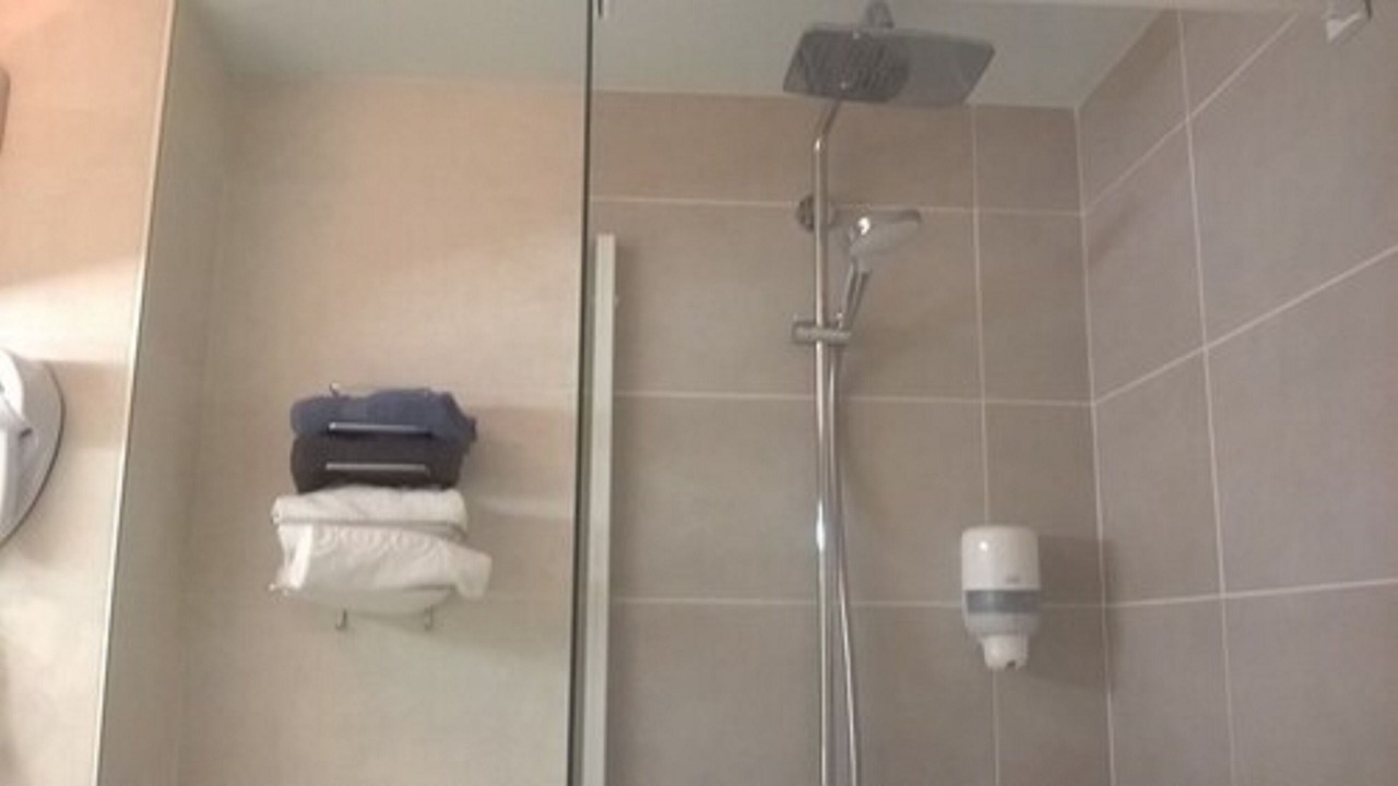 Photo of Bathroom in Franqueville-Saint-Pierre