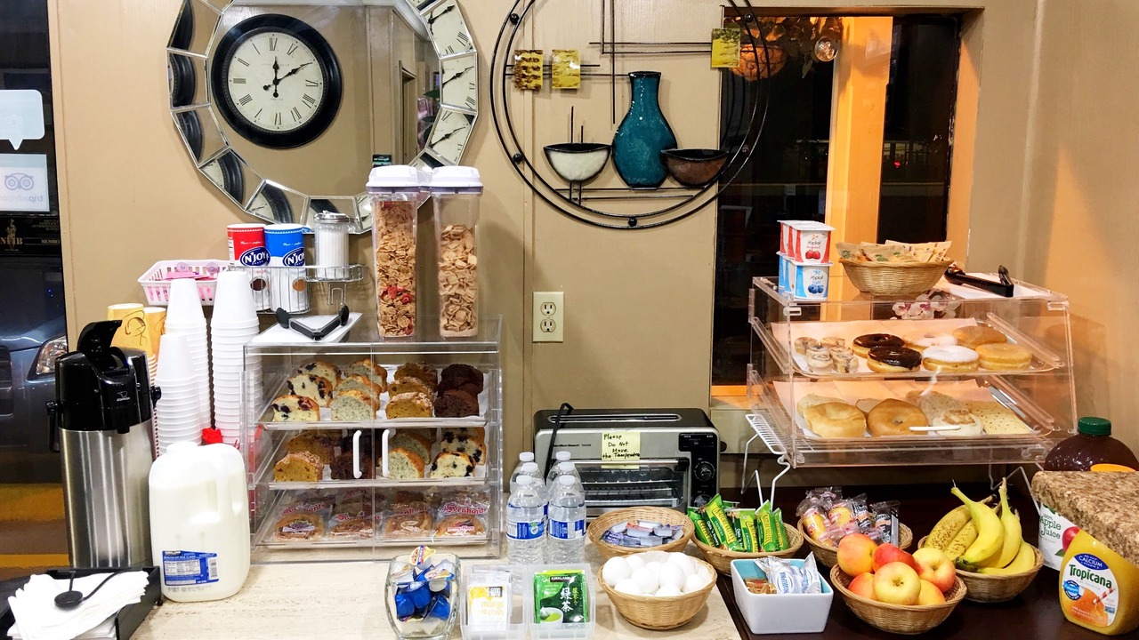 Photo of Others in Monroe