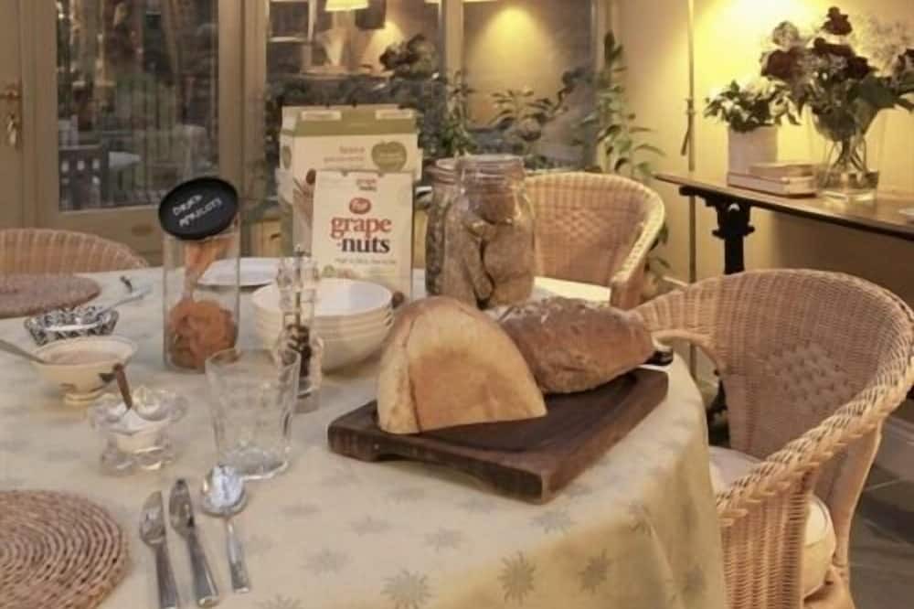 Photo of Others in Nunney