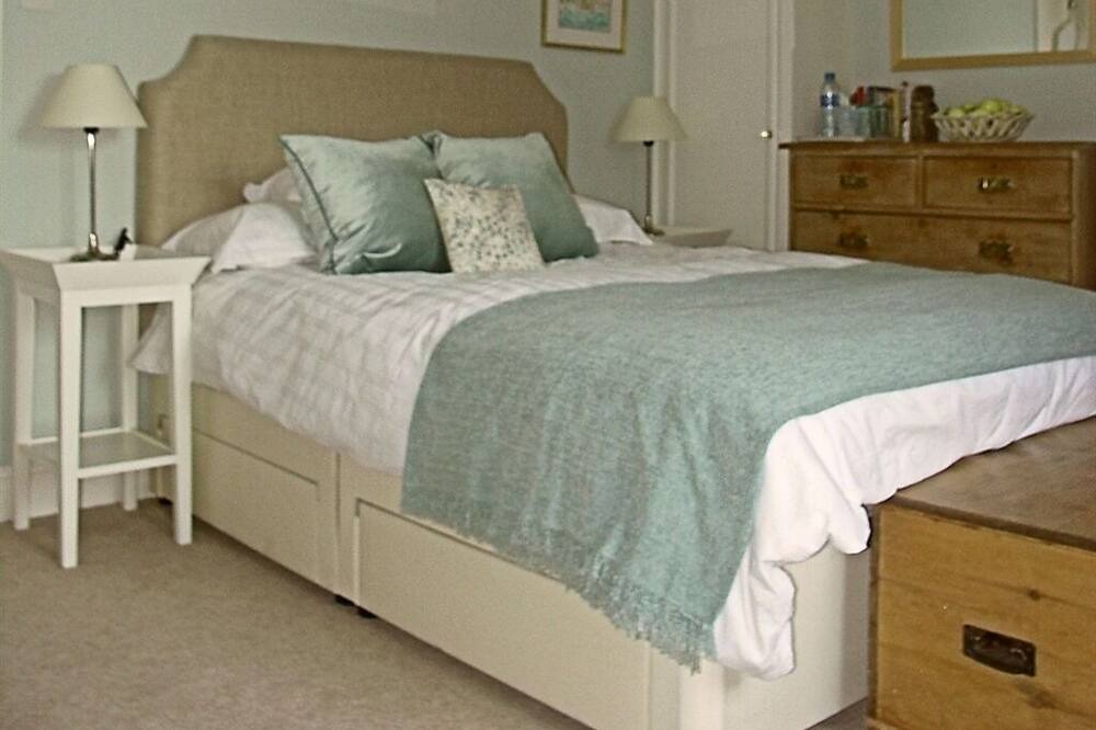 Photo of Others in Nunney