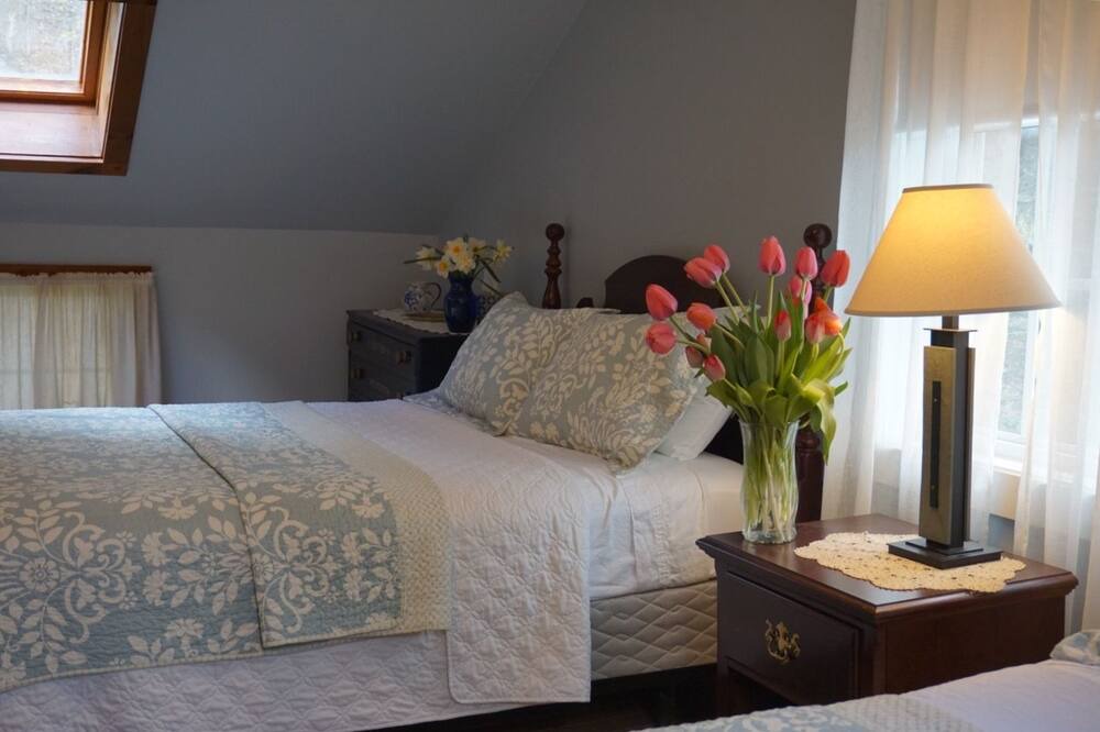 Photo of Bedroom in Bread Loaf