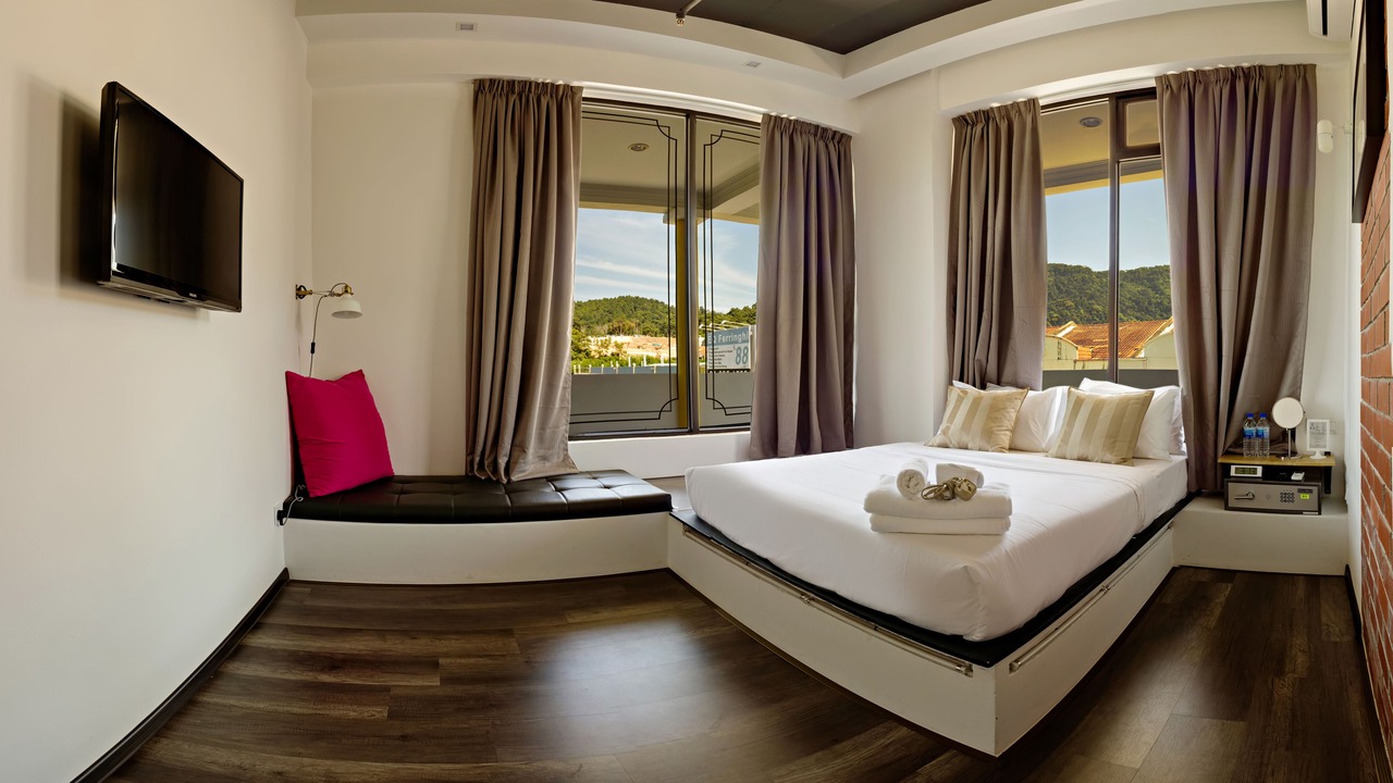 Photo of Bedroom in Batu Ferringhi