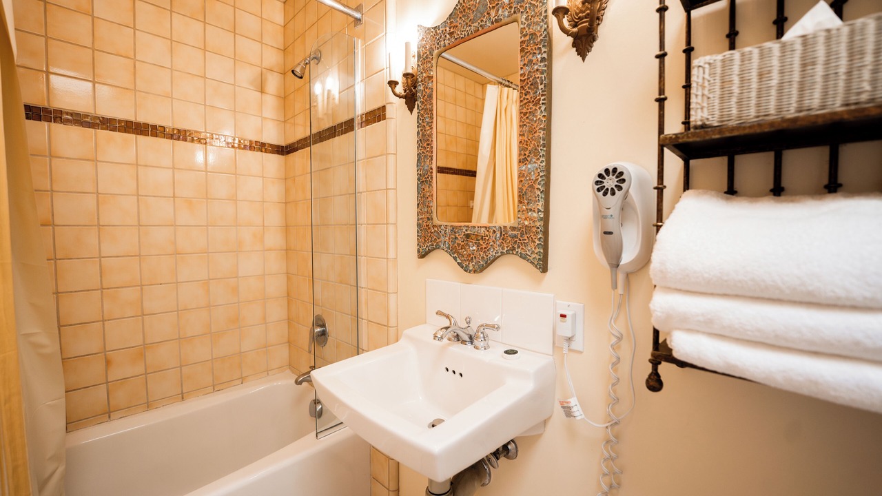 Photo of Bathroom in Sausalito