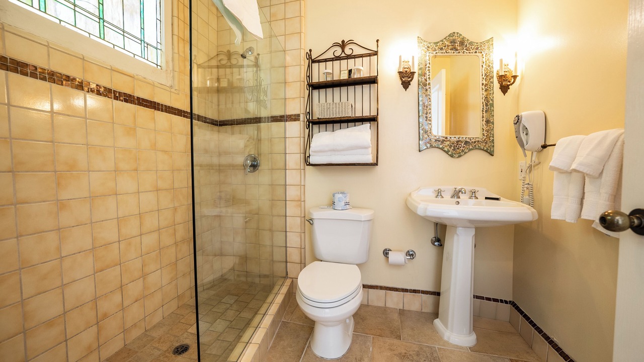 Photo of Bathroom in Sausalito