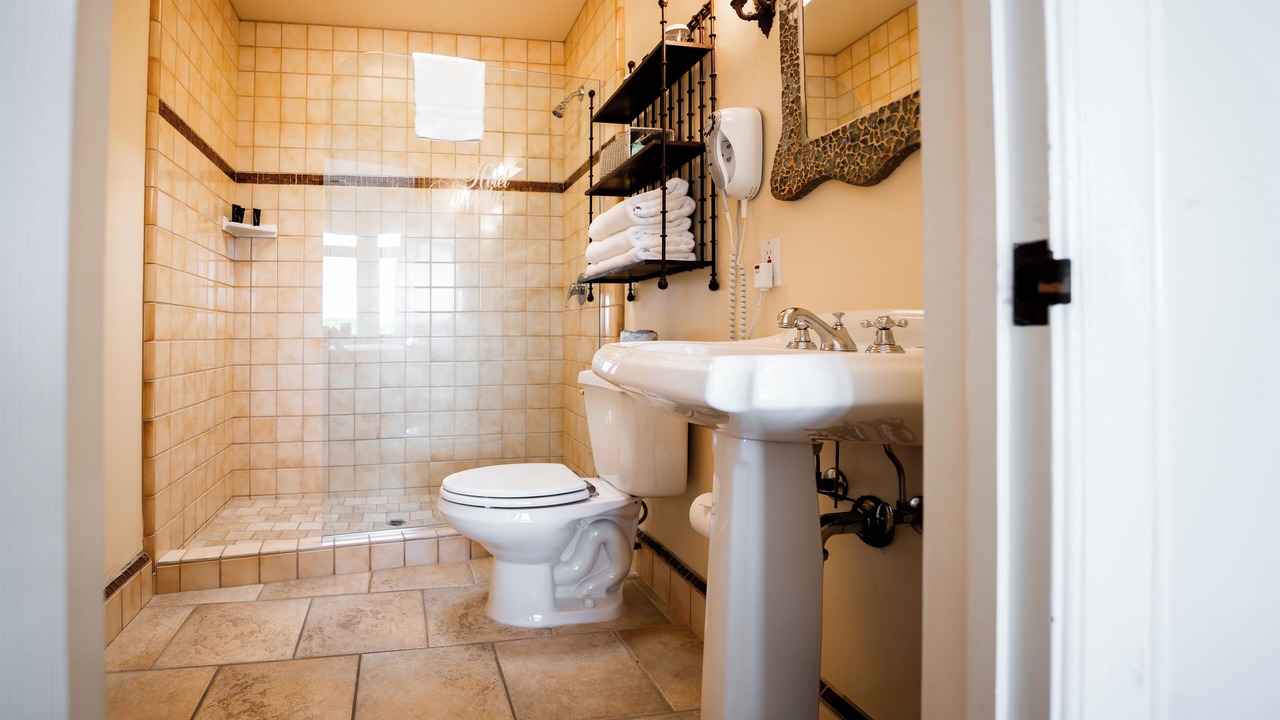 Photo of Bathroom in Sausalito