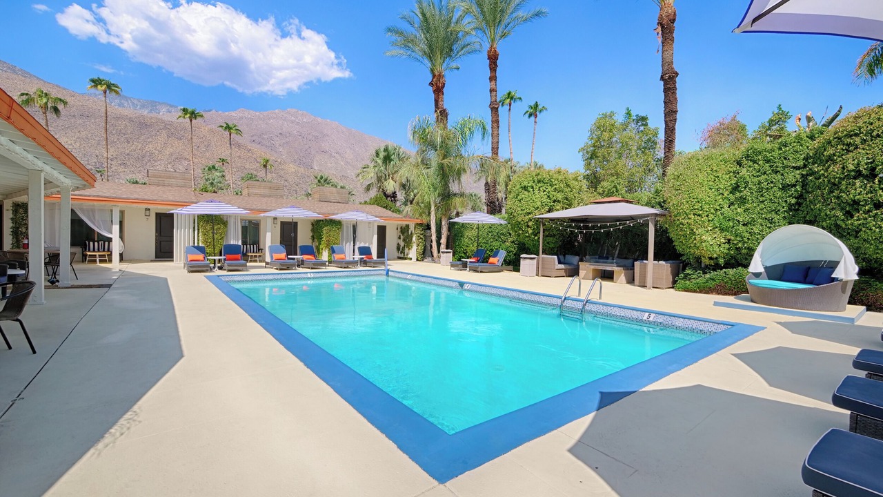 Photo of Outdoor in Tahquitz River Estates