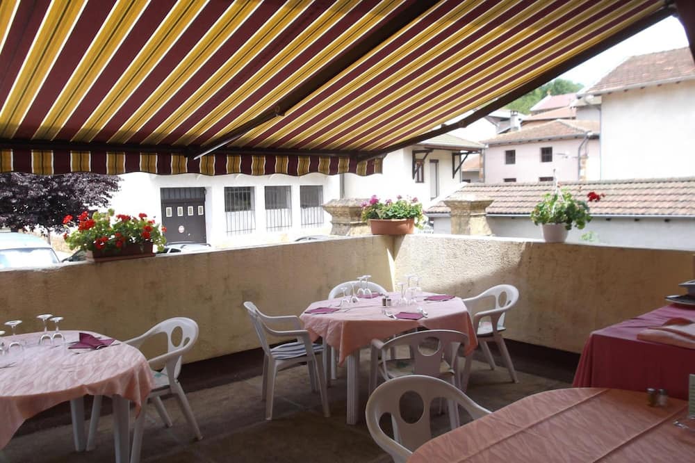 Photo of Patio Balcony in Saint-Clement-sur-Valsonne