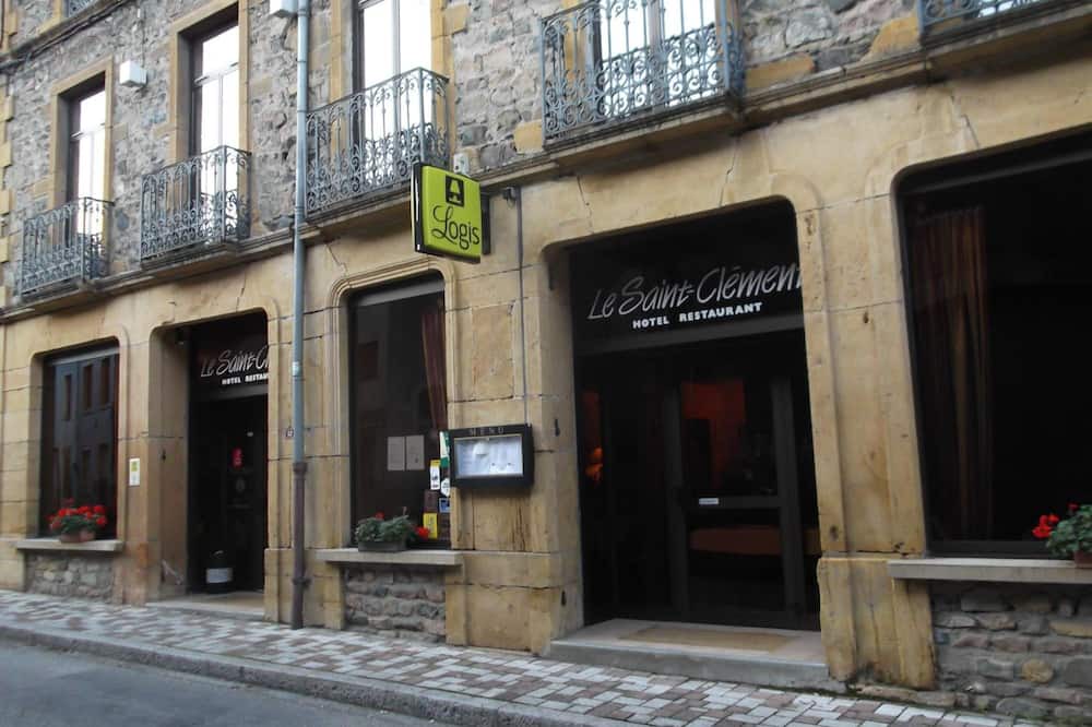 Photo of Outdoor in Saint-Clement-sur-Valsonne