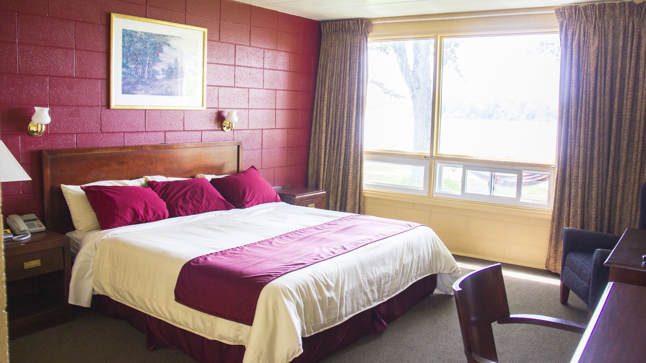 Photo of Bedroom in Dunnville