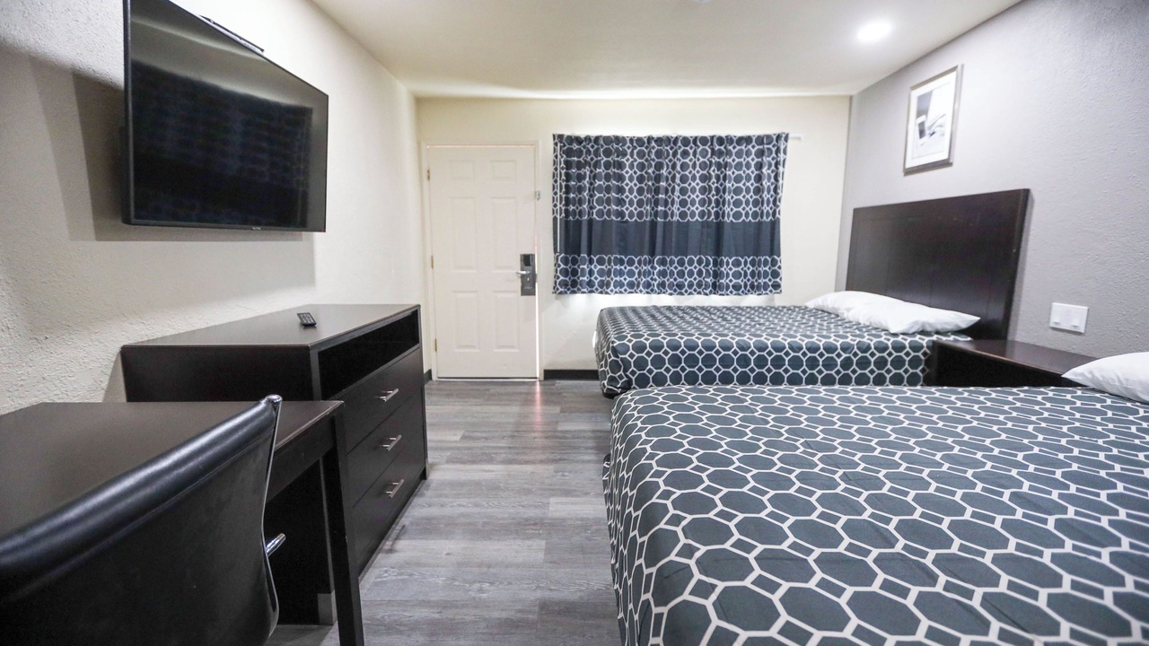 Photo of Bedroom in Southwestern Sacramento