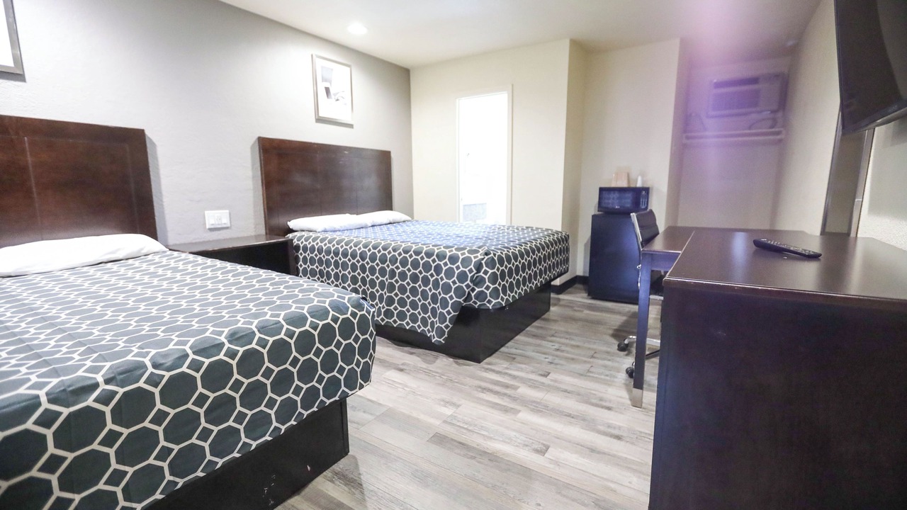 Photo of Bedroom in Southwestern Sacramento