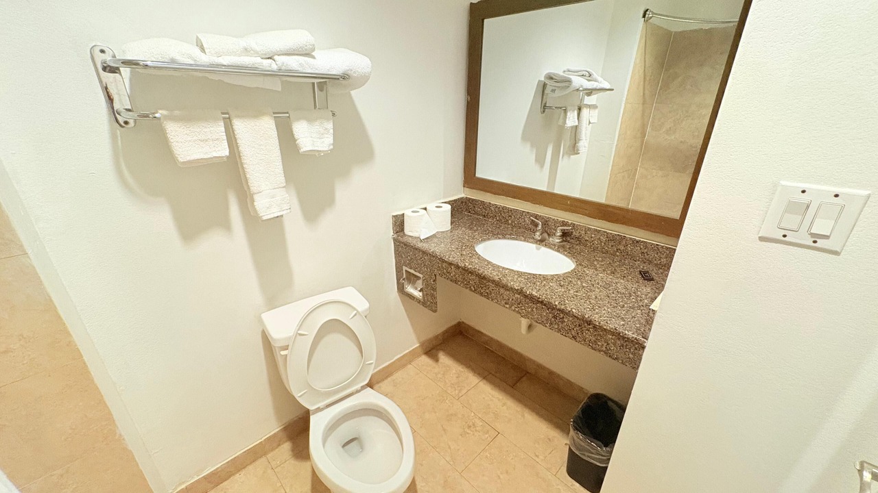 Photo of Bathroom in Gonzales