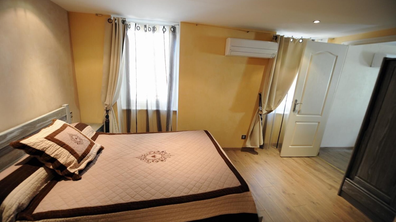 Photo of Others in Limoux