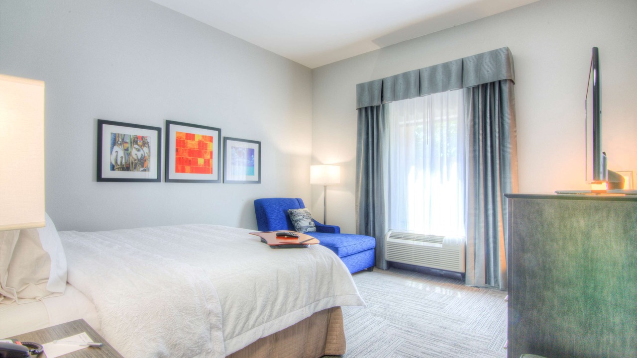 Photo of Bedroom in North Shore
