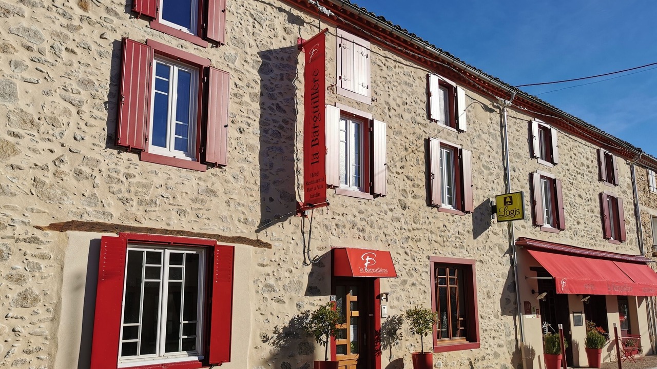 Photo of Others in Saint-Pierre-de-Riviere