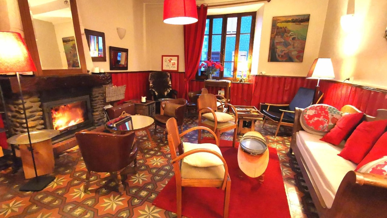 Photo of Others in Saint-Pierre-de-Riviere