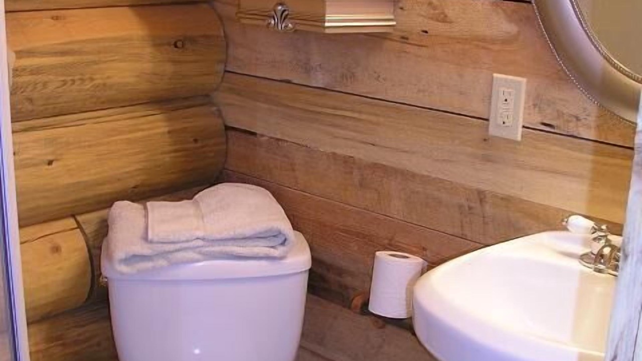 Photo of Bathroom in Lake City