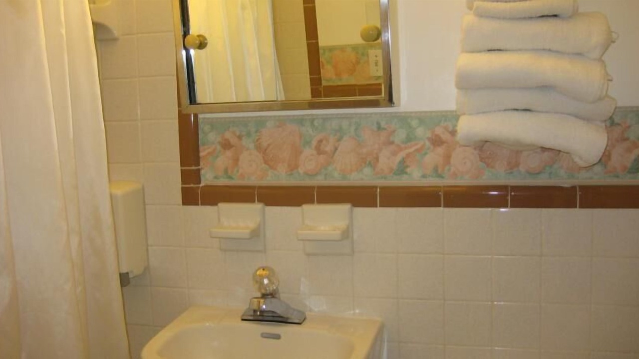Photo of Bathroom in Northeast Virginia Beach