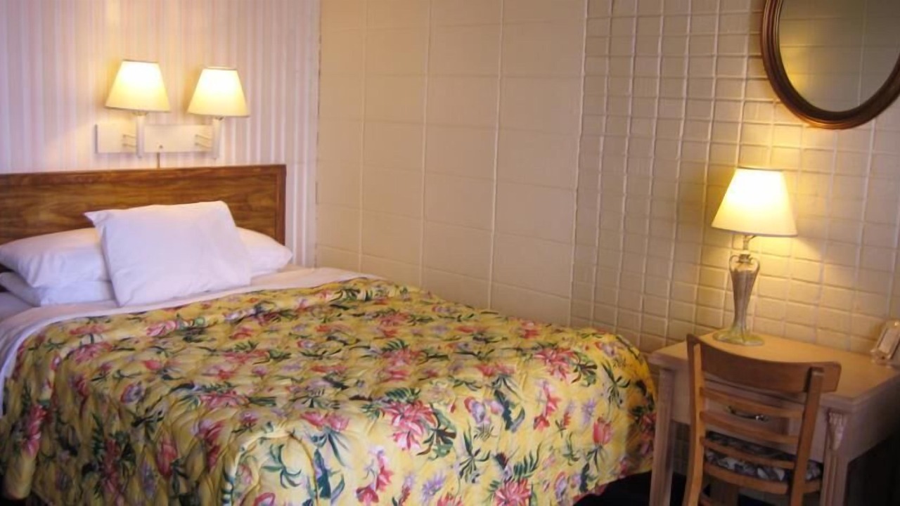 Photo of Bedroom in Northeast Virginia Beach