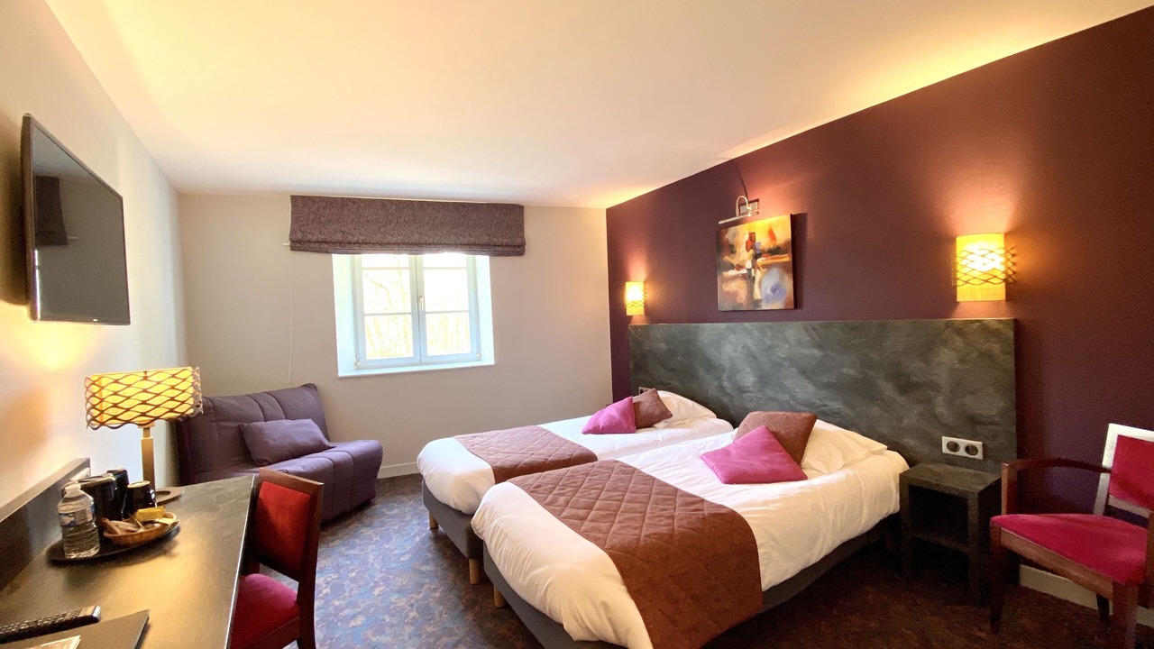 Photo of Bedroom in Arsonval