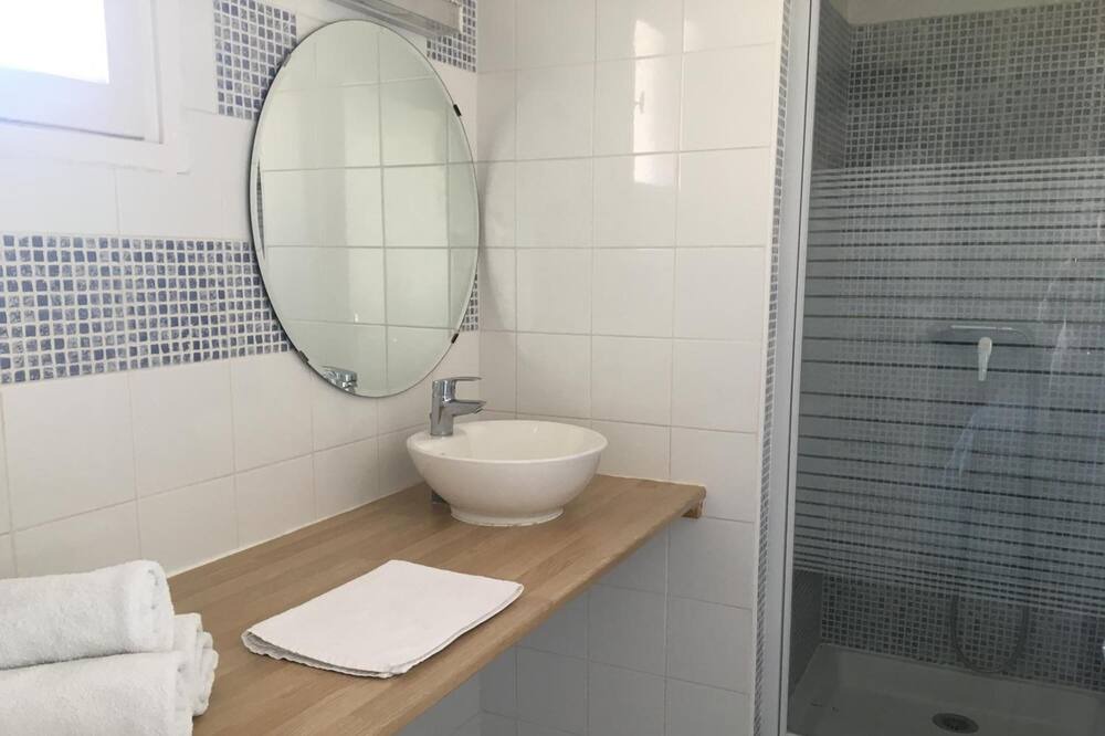 Photo of Bathroom in Estanove