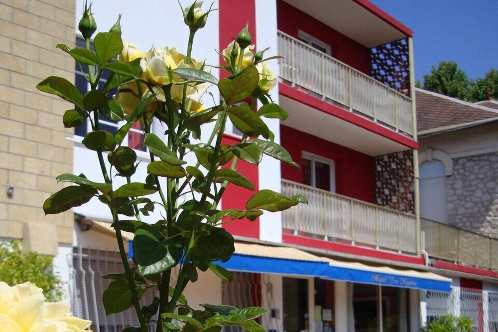 Photo of Outdoor in Estanove
