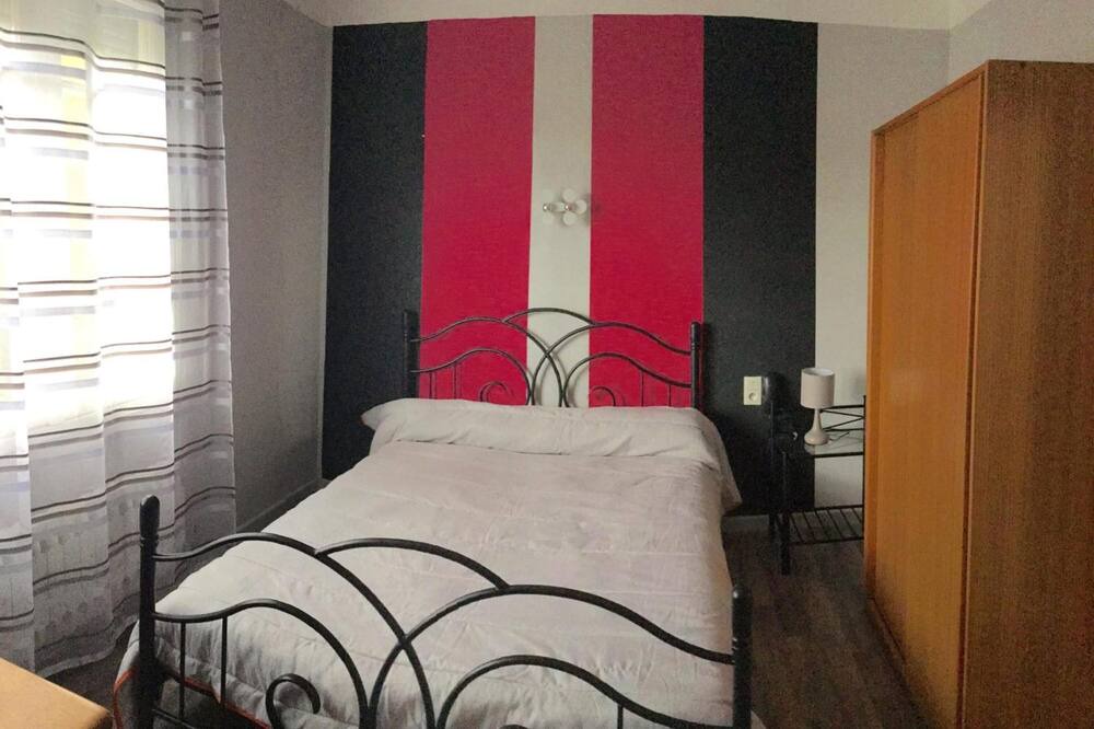 Photo of Bedroom in Estanove