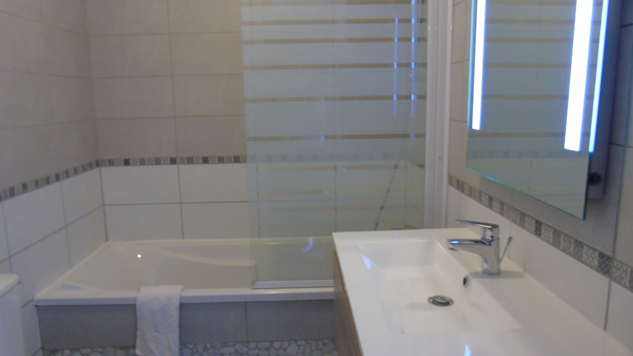 Photo of Bathroom in Chamouilley