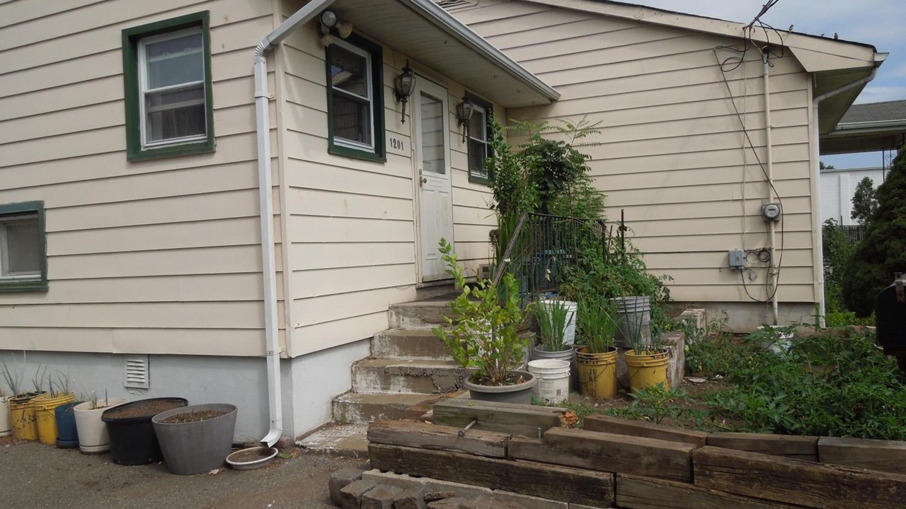 Photo of Outdoor in Edison