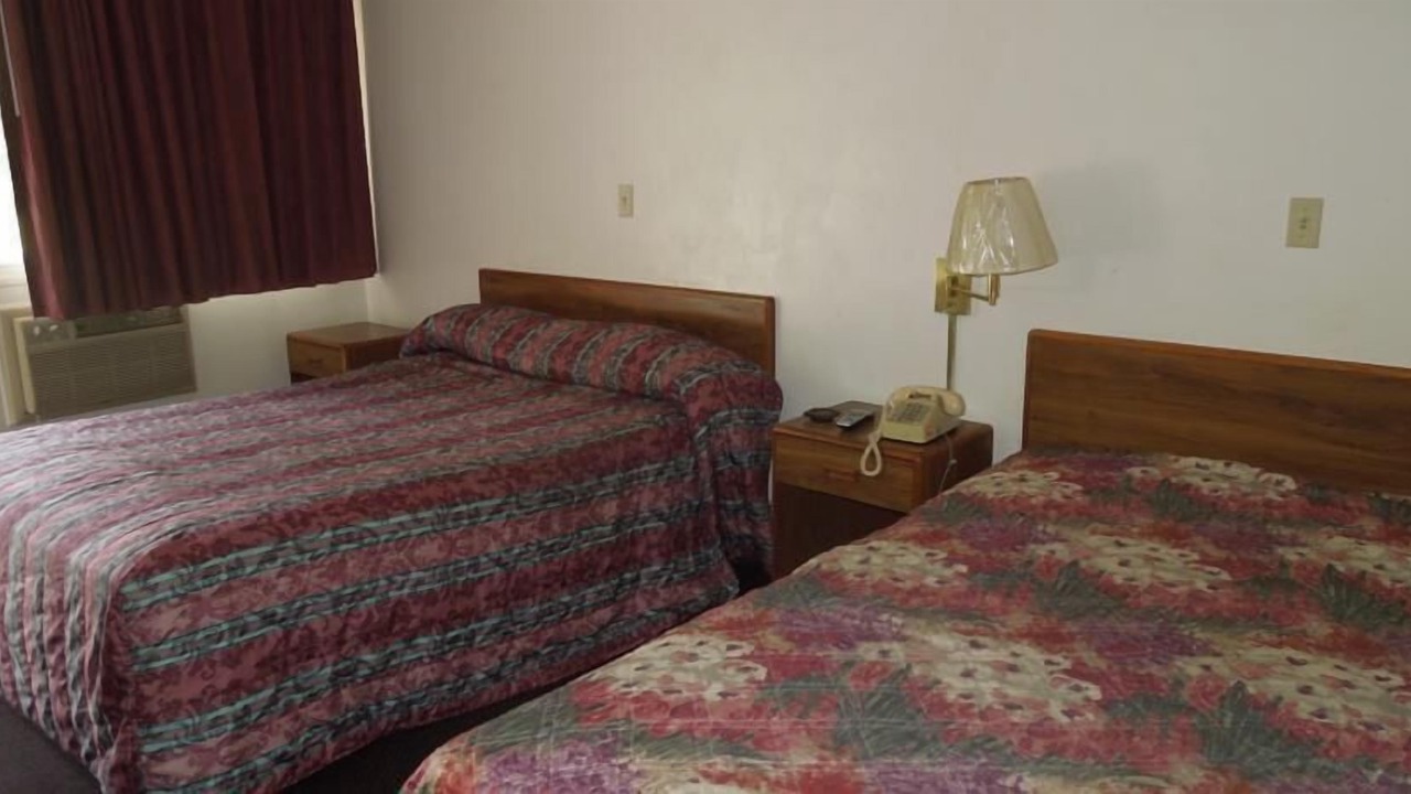 Photo of Others in Edison