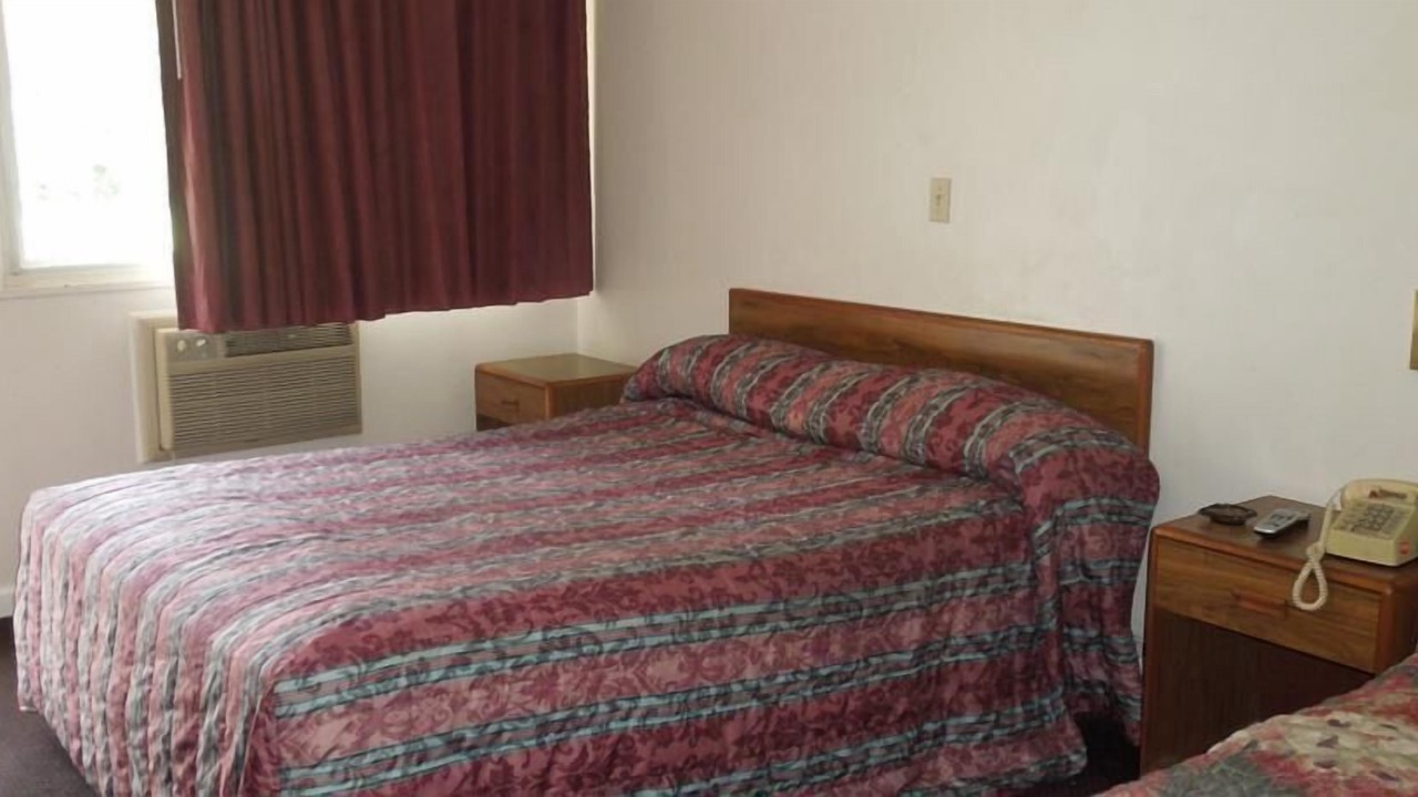 Photo of Bedroom in Edison