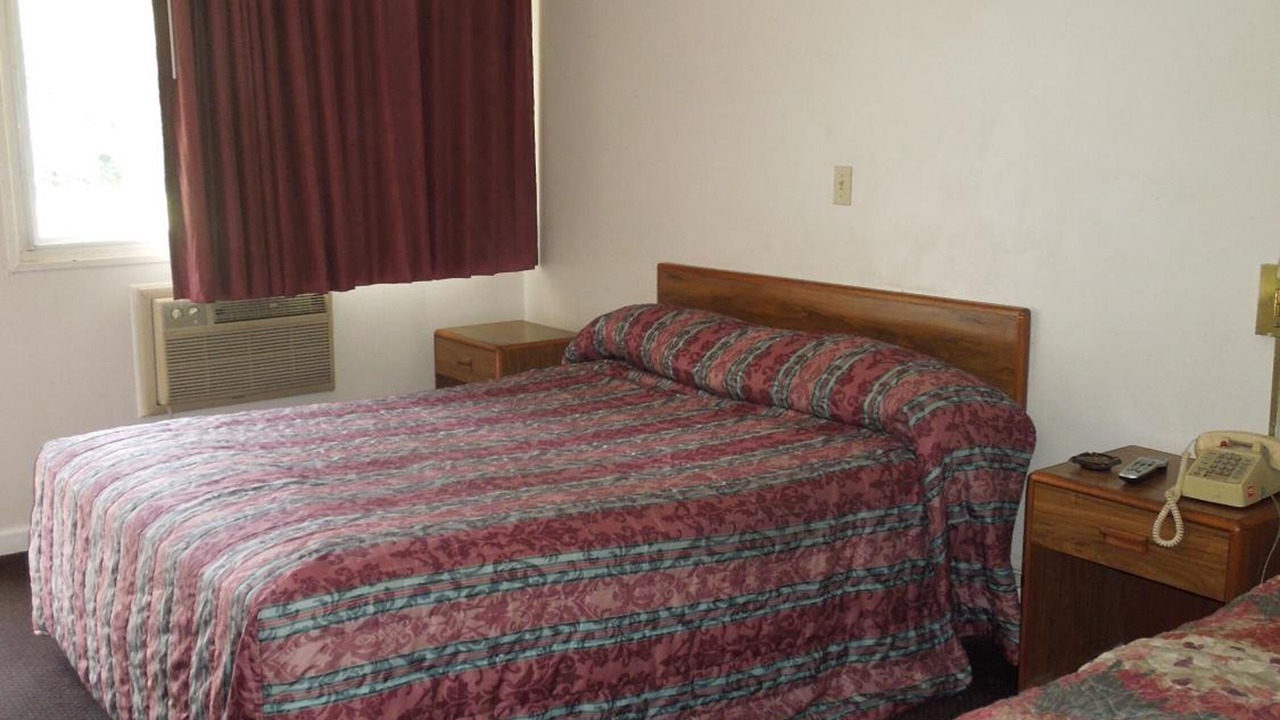 Photo of Bedroom in Edison