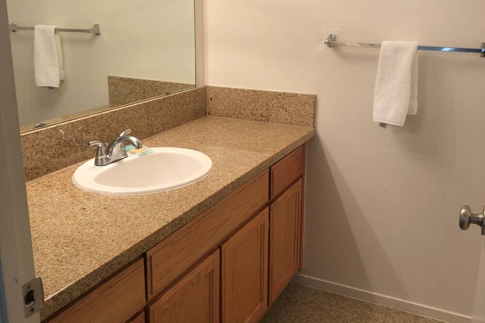 Photo of Bathroom in North Country Meadows