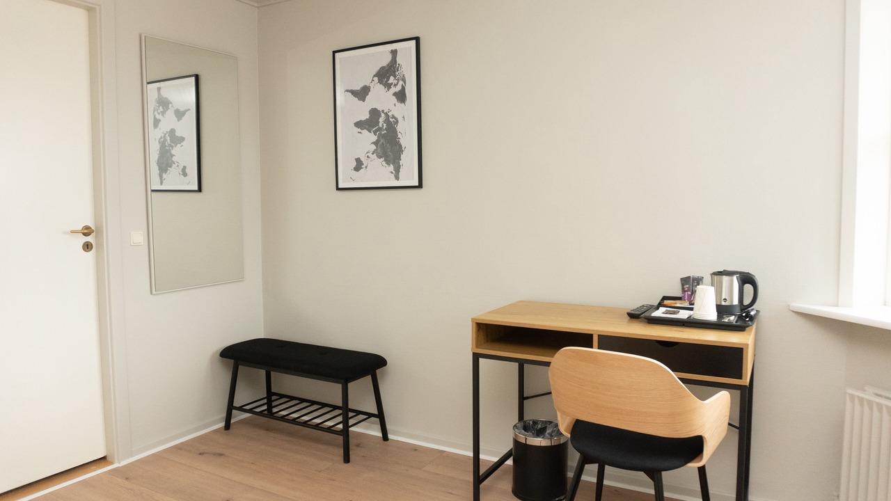 Photo of Bedroom in Lem