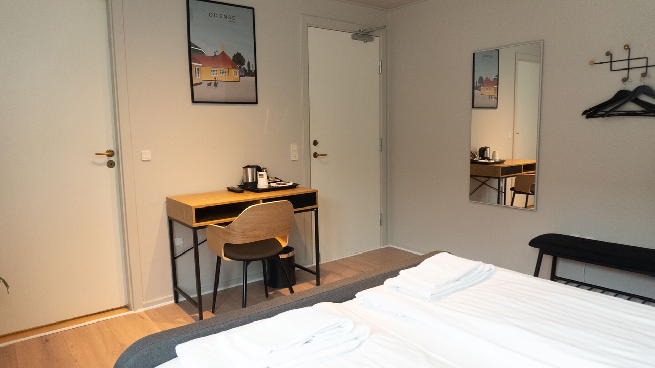 Photo of Bedroom in Lem