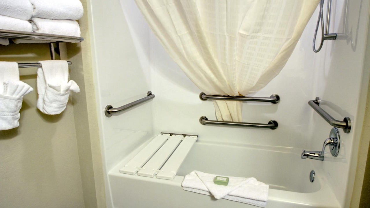 Photo of Others in Winterset