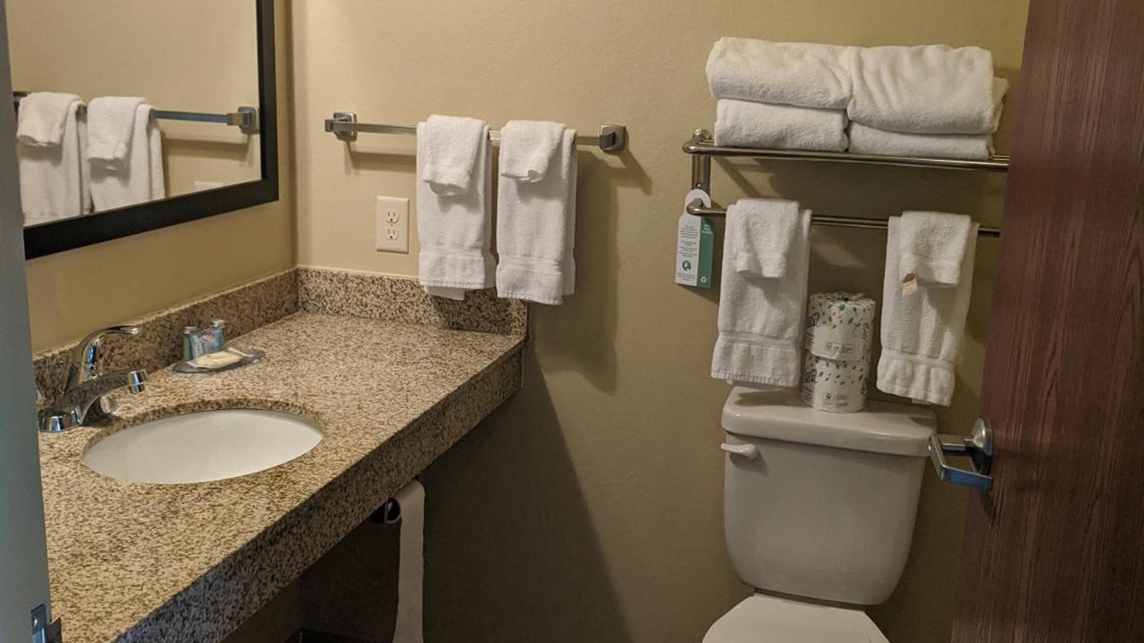 Photo of Bathroom in Winterset