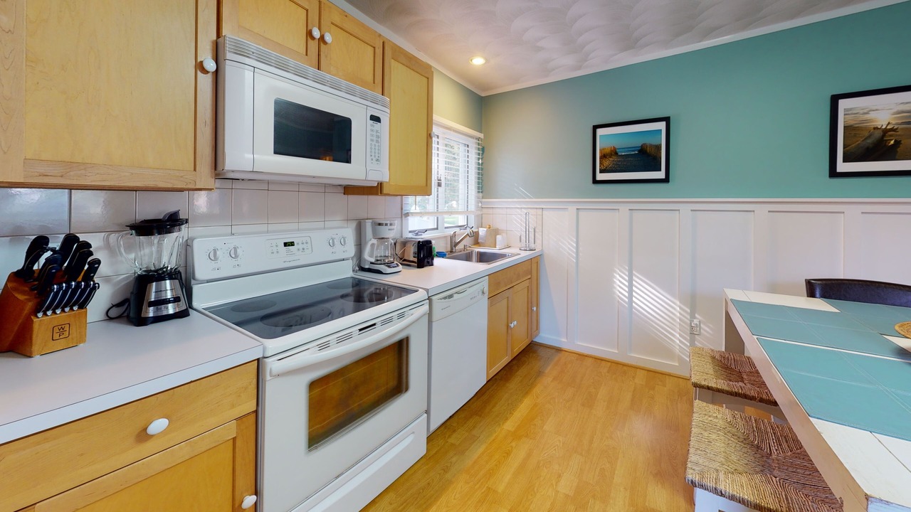 Photo of Kitchen in Misquamicut