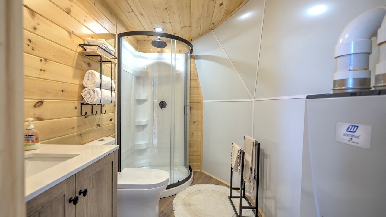 Photo of Bathroom in Haliburton