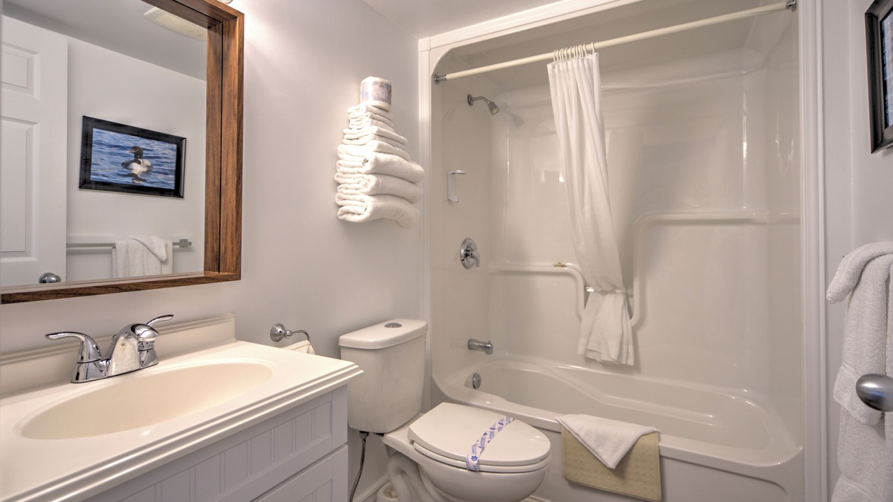 Photo of Bathroom in Haliburton