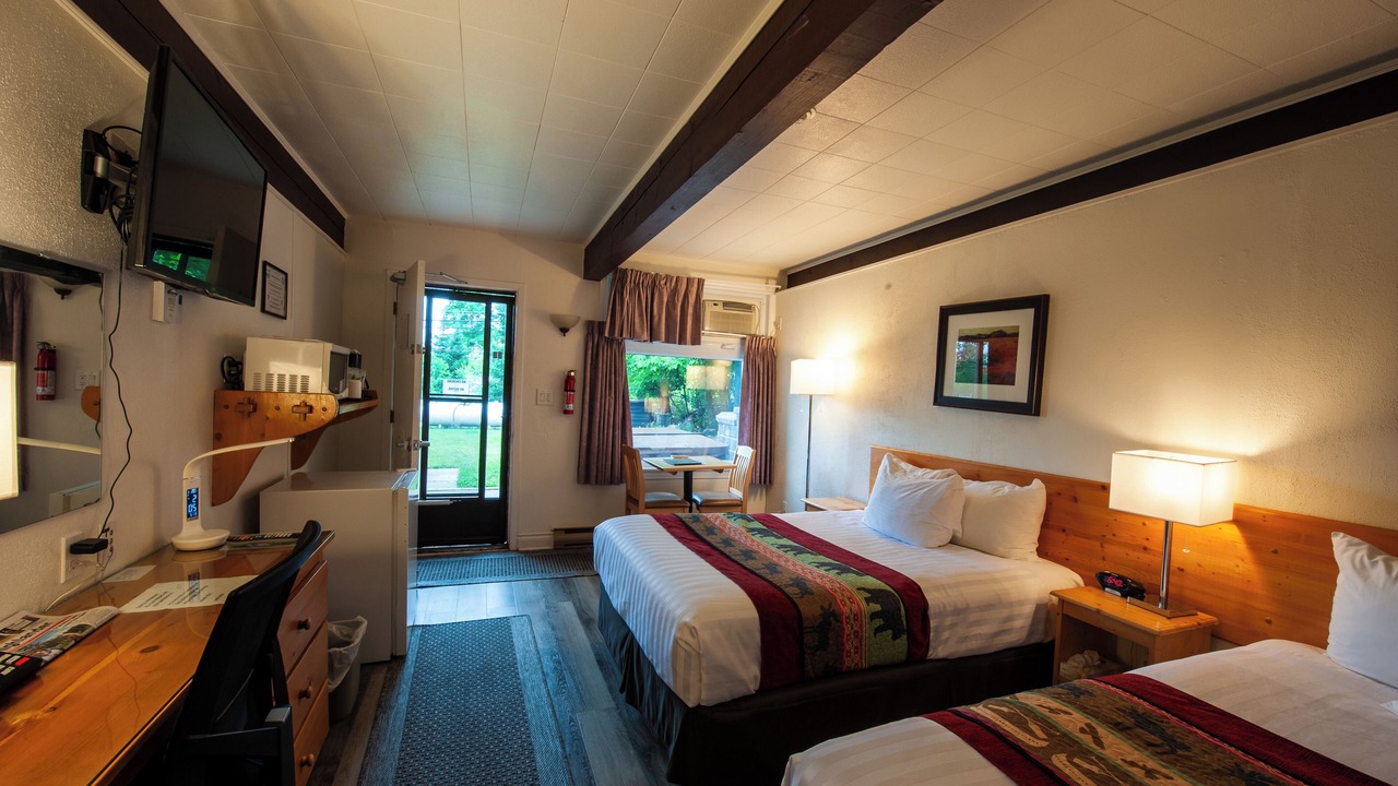 Photo of Bedroom in Haliburton