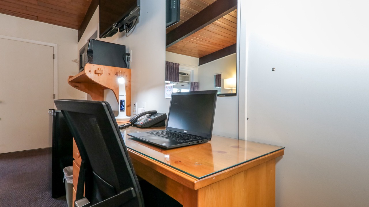 Photo of Bedroom in Haliburton