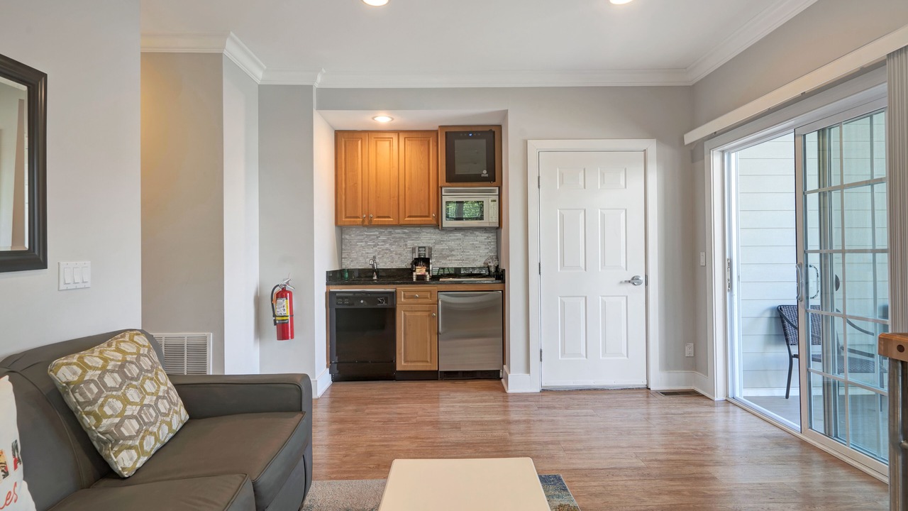 Photo of Others in Greenport West