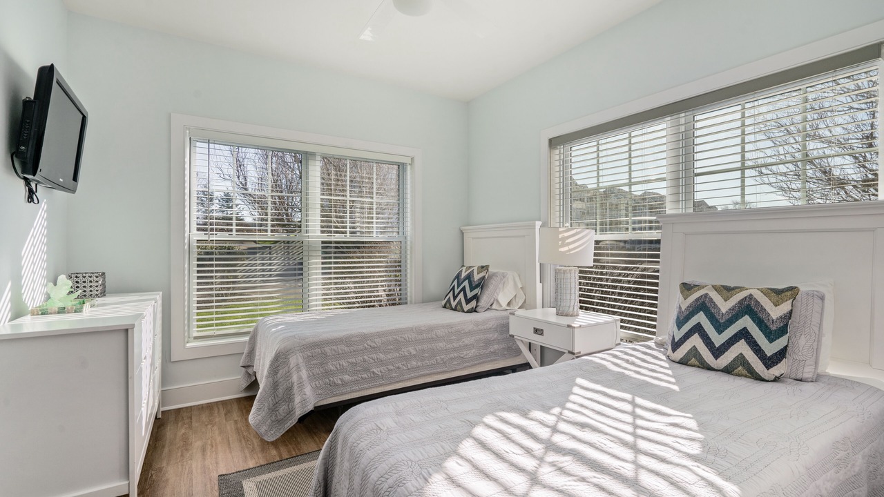 Photo of Others in Greenport West