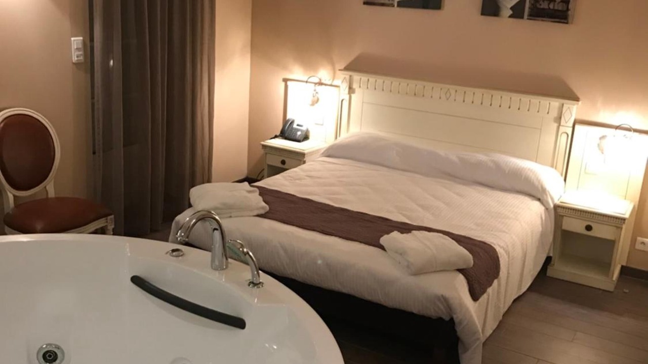 Photo of Bedroom in Mirepoix