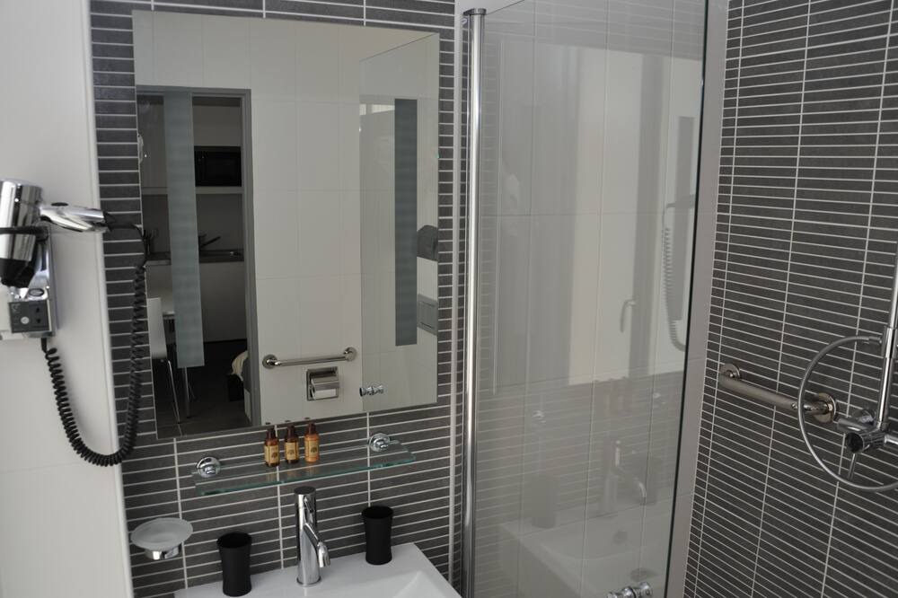 Photo of Bathroom in Belleville